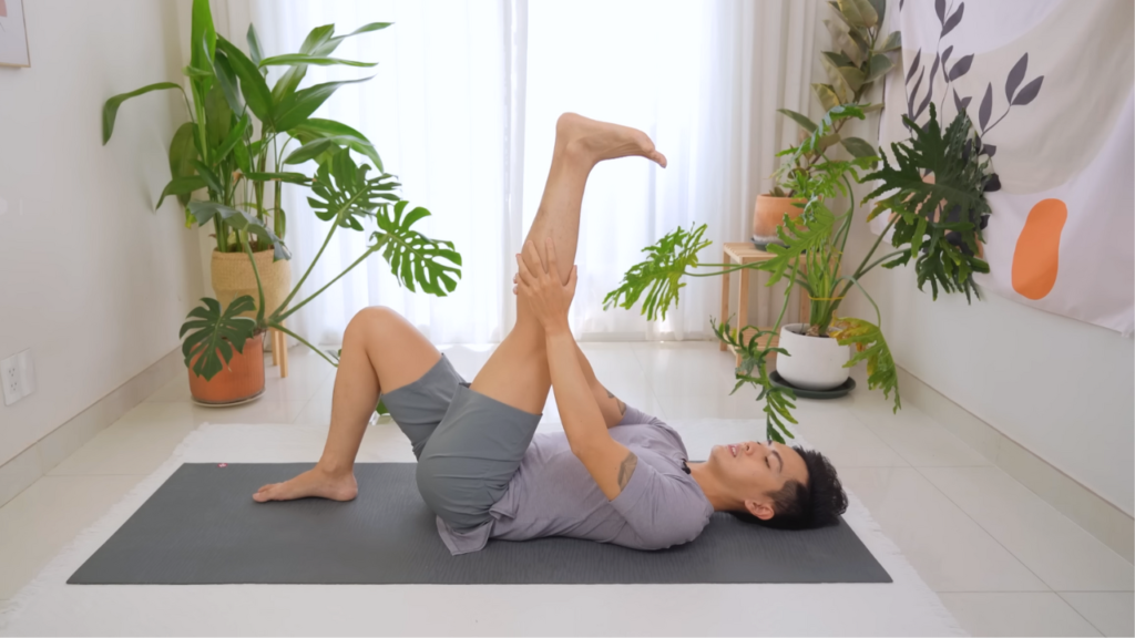 Tư thế Yoga kéo căng chân