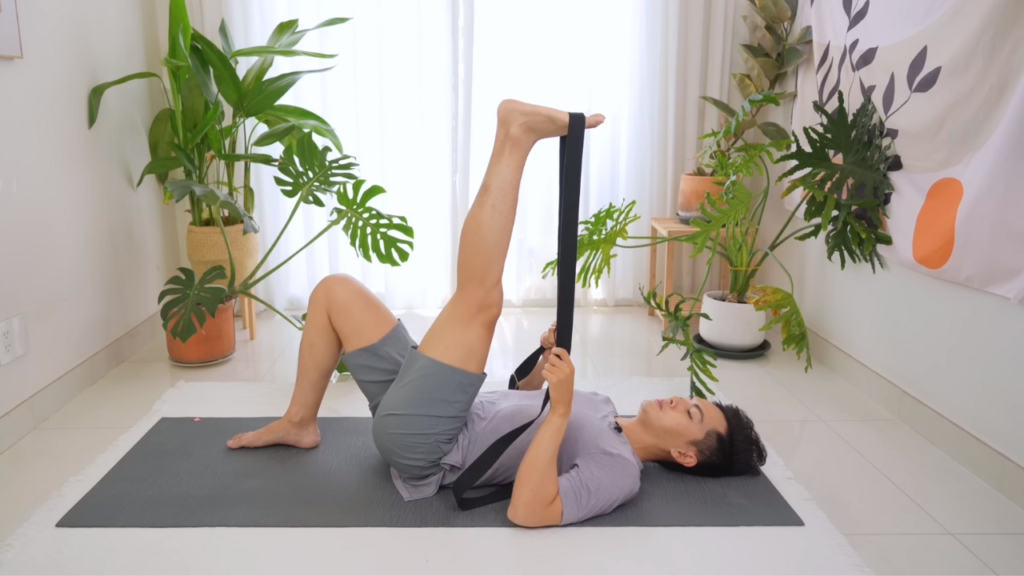 Tư thế Yoga kéo căng chân